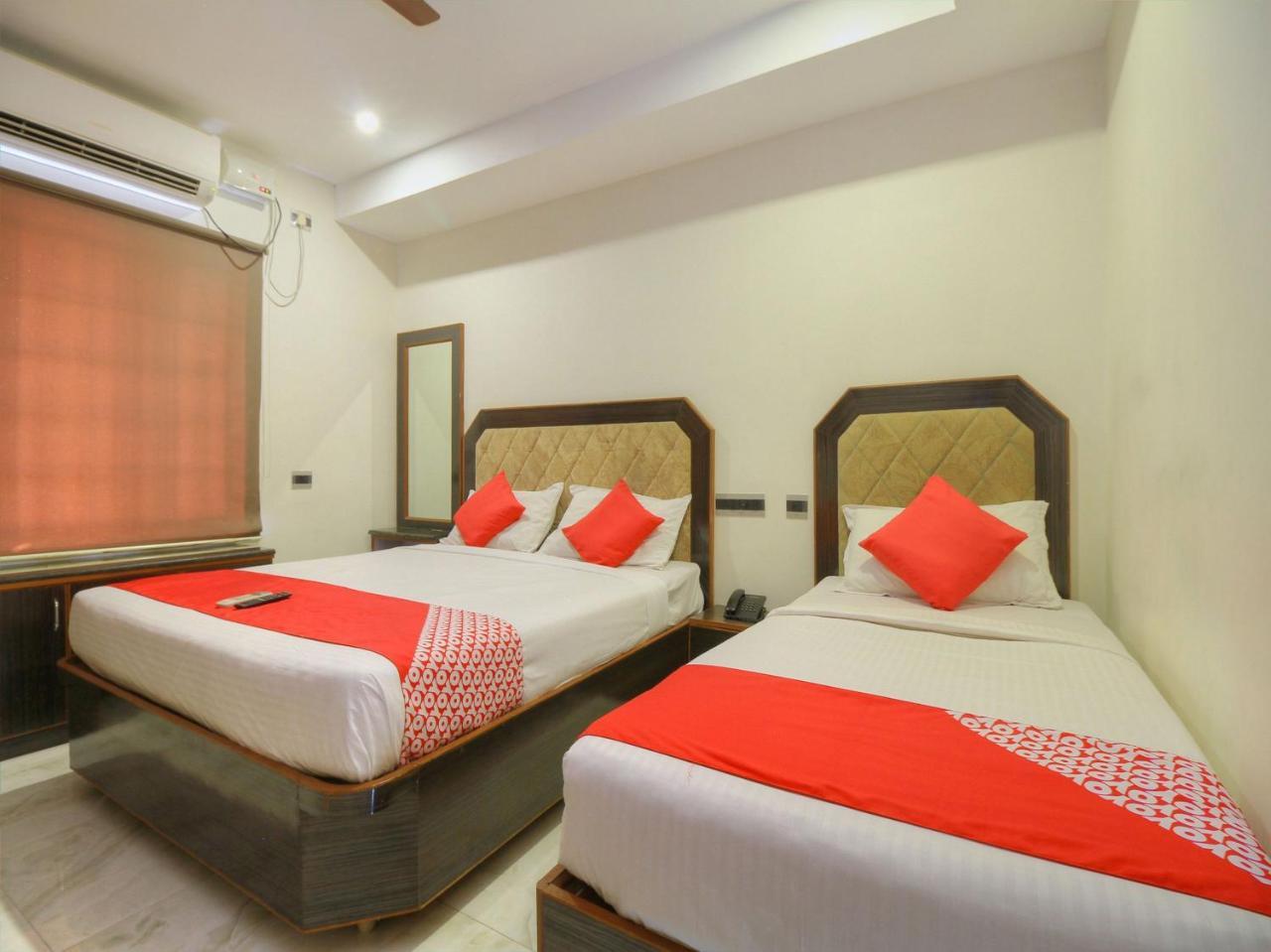 Oyo 15948 Hotel Srees Tiruchirappalli Exterior foto